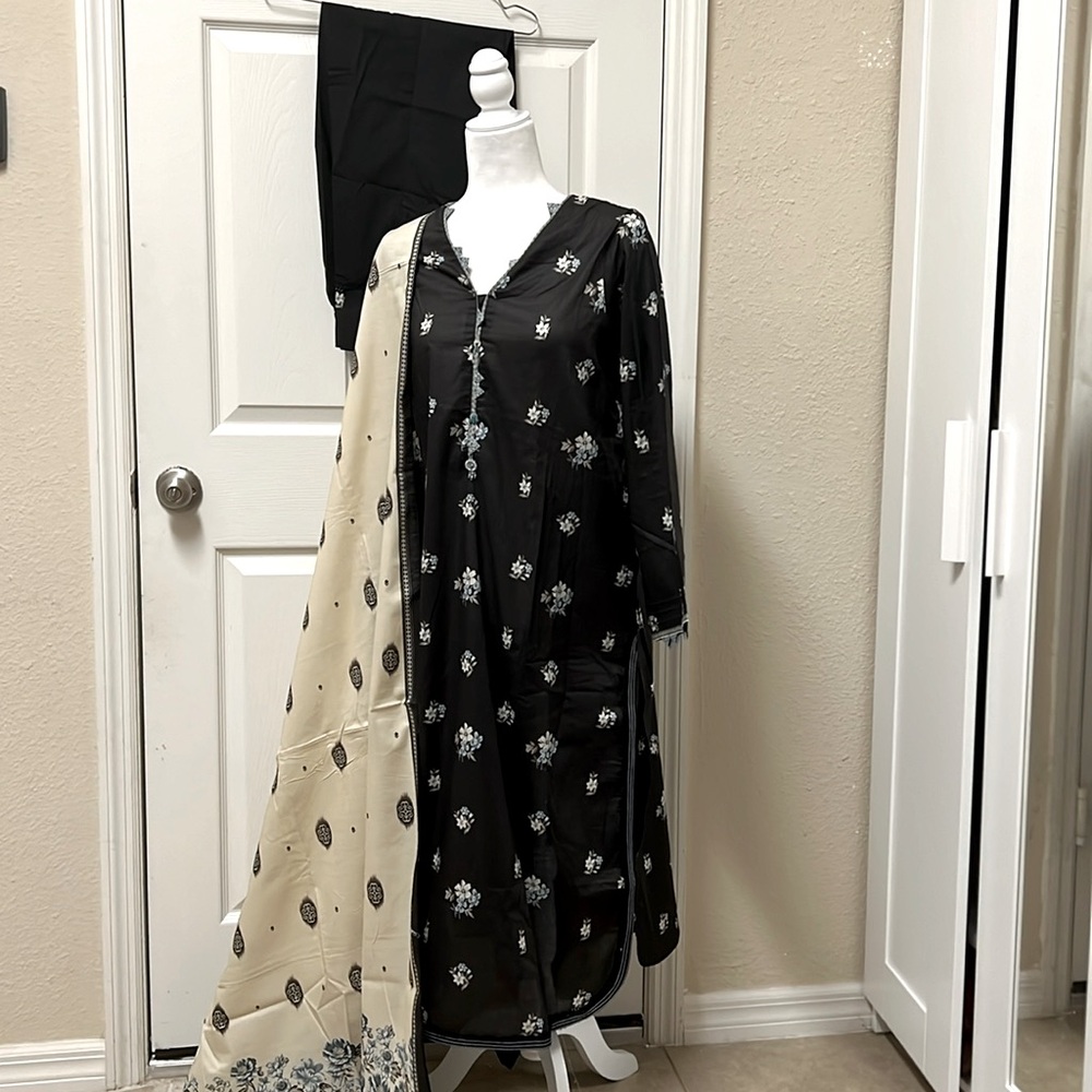 Pakistani Indian shalwar kameez in black color 3 piece suit #280